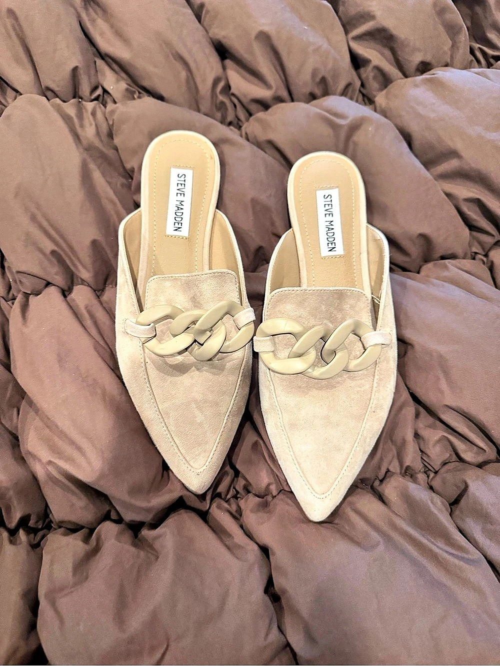 Steve Madden Friends Tan Suede Chain Pointed-Toe Loafer Slides